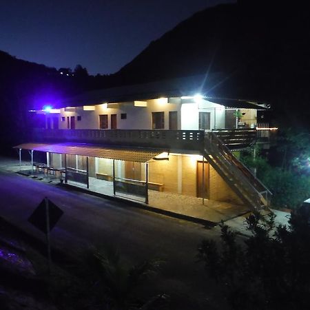 Residencia Pedra Do Elefante Hotel Guarapari Exterior photo